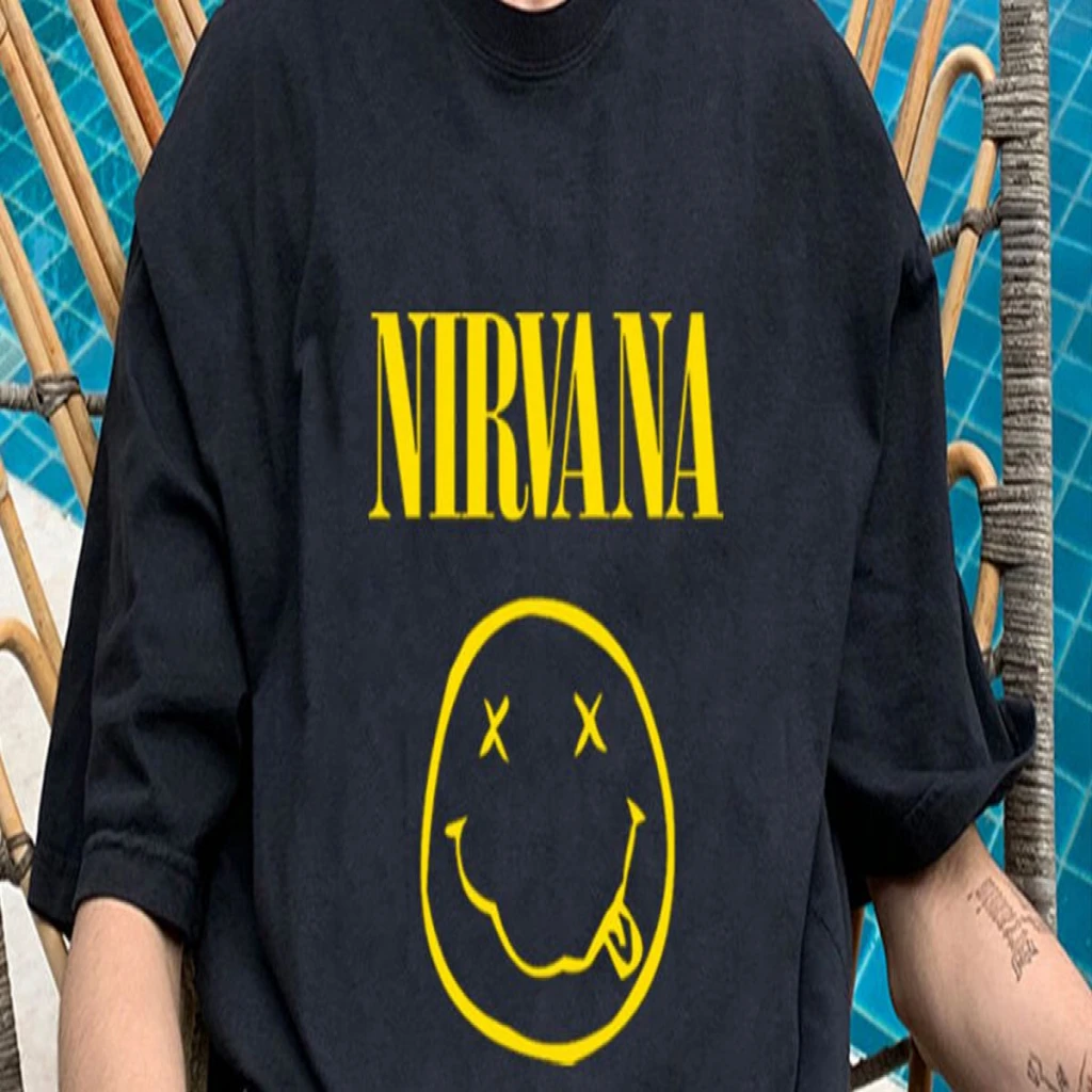 Escuela suspende a niño de 12 años por pensar que Nirvana es una marca de ropa